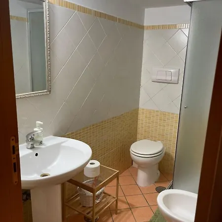 Casa Avallone Apartment *